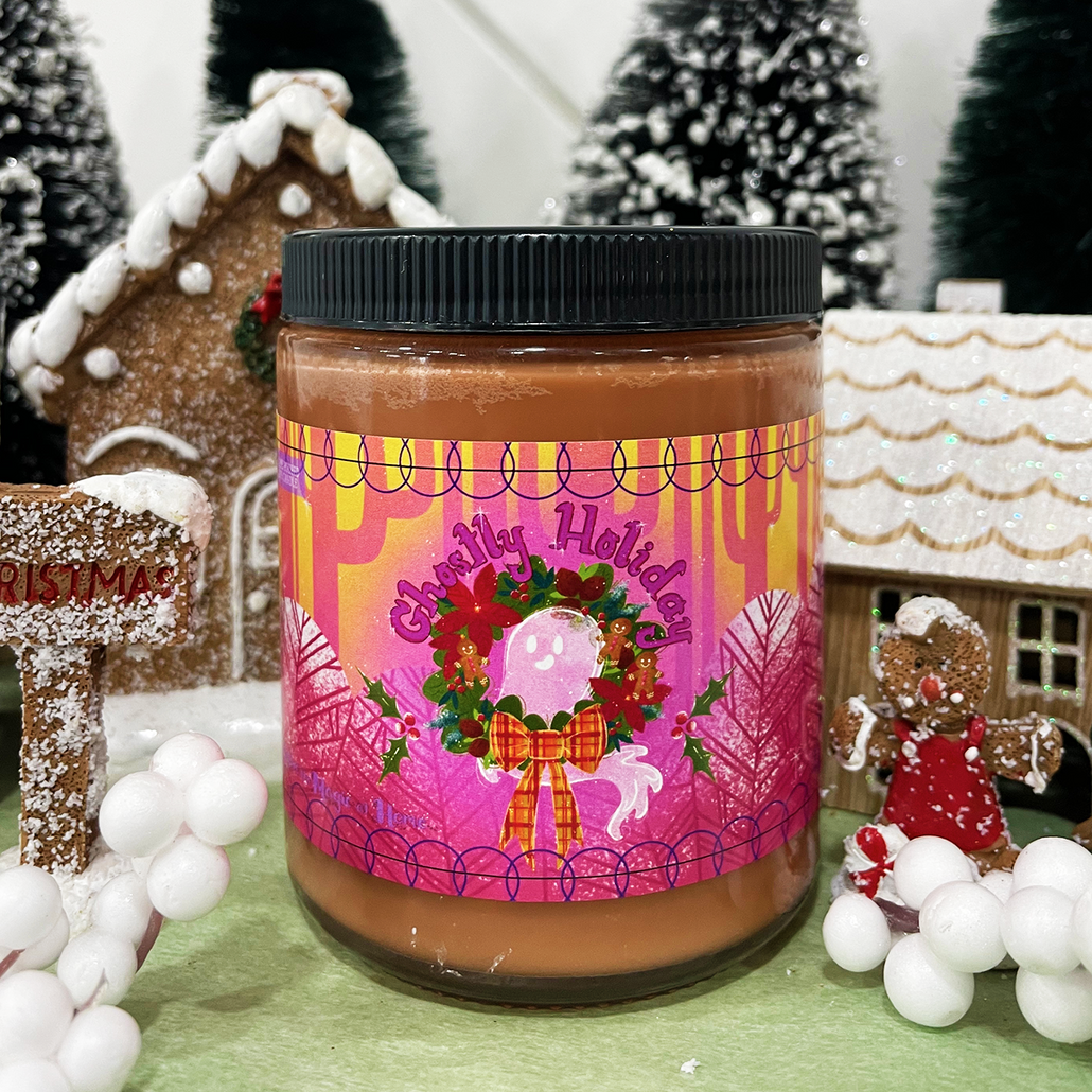 Ghostly Holiday Candle | Mouthwatering Gingerbread Scent